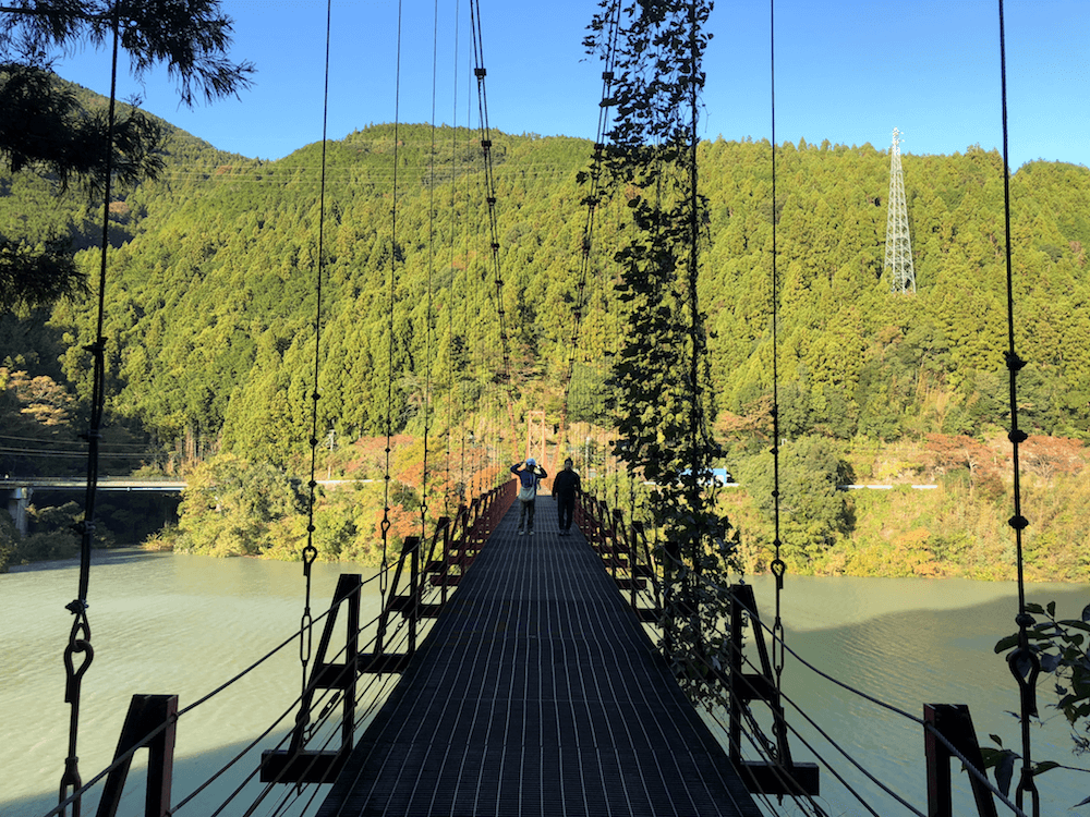 蔵王橋とススキ生石高原の関西秋ツーリング